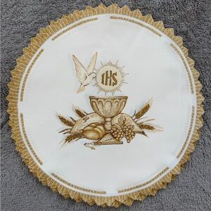 NEW🔥7-pc Stunning First Communion Place Mats🔥